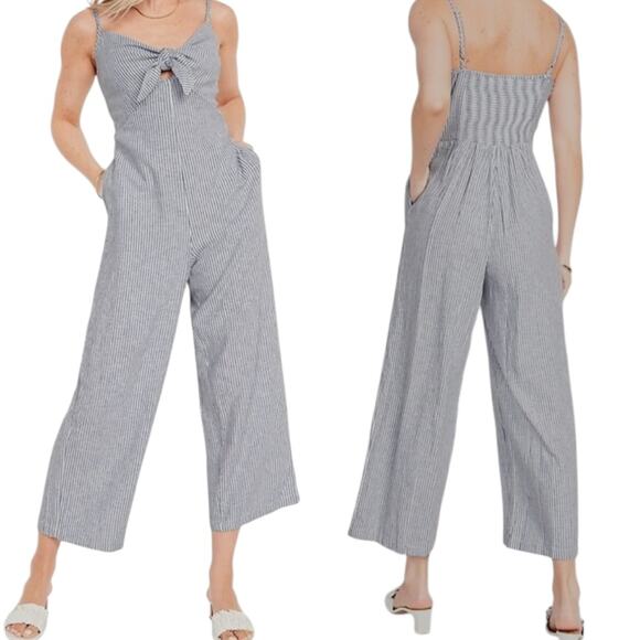 Old Navy Striped Knotted Linen-Blend Jumpsuit Women's Small Smocked Cropped - Picture 1 of 7